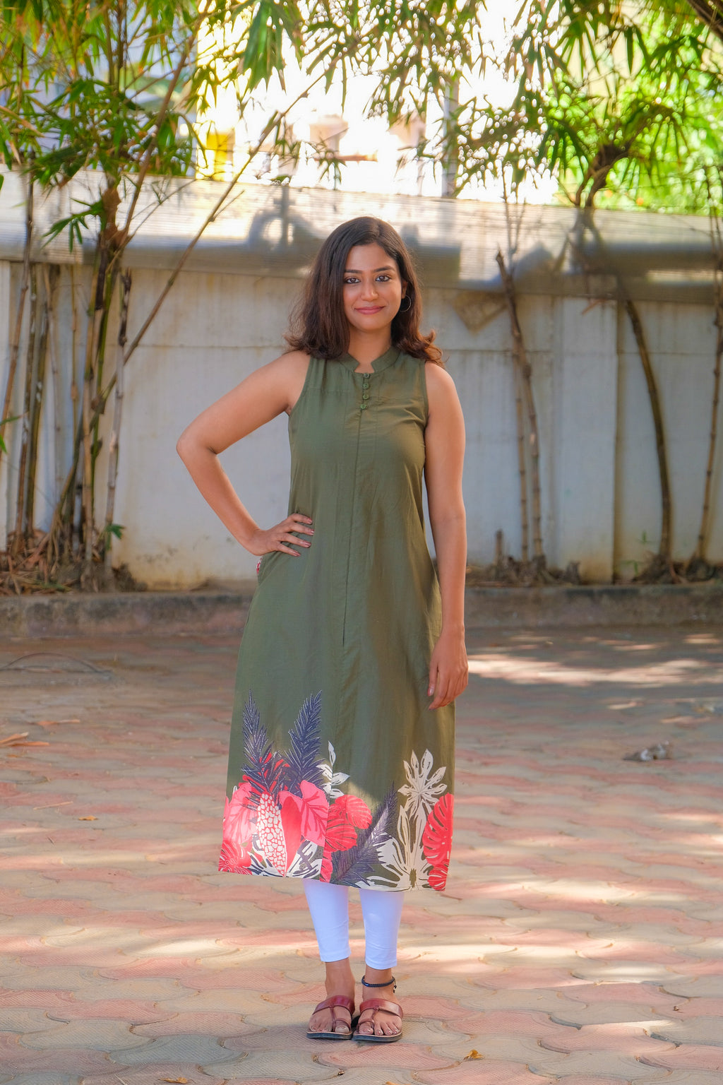 Olive Green Garden Print Sleeveless Kurti