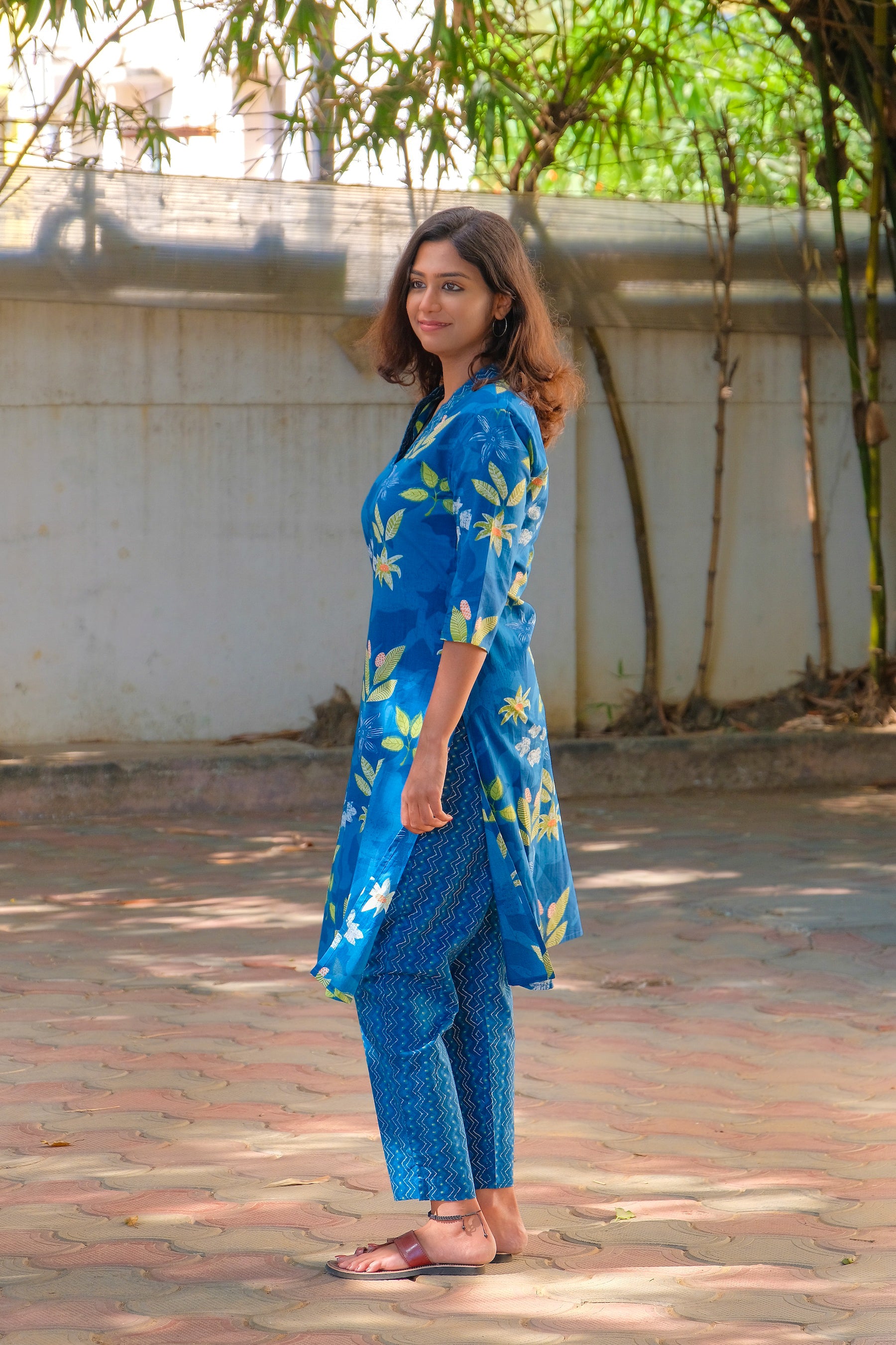 Blue Floral Print Cotton Kurti with Pant