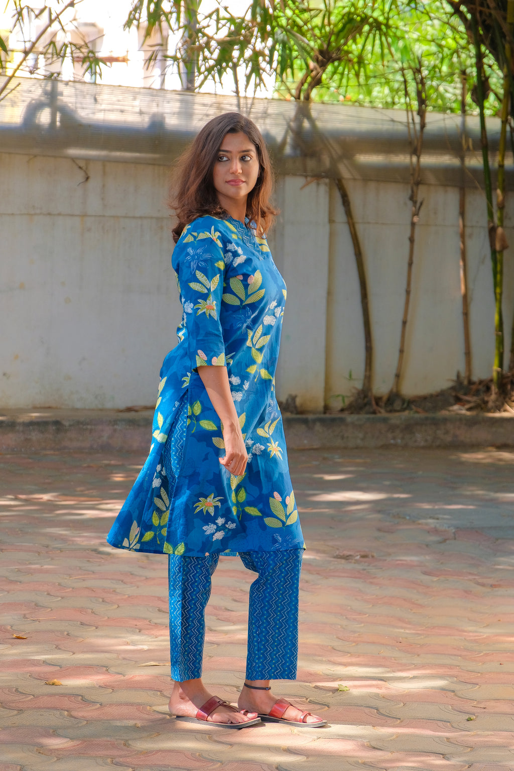 Blue Floral Print Cotton Kurti with Pant